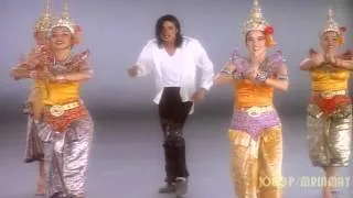 Thai Dancers with M Jackson