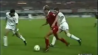 Franco Baresi vs Benfica in the 1990 European Cup Final