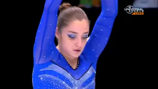 Aliya Mustafina becomes Balance Beam Champ - Universal Sports