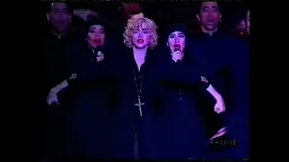 Madonna – TG2 report on Blond Ambition World Tour in Rome, Italy