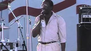 Robert Guillaume - What Are Friends For (Live at Farm Aid 1986)