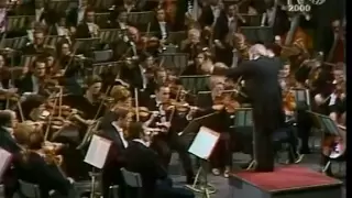 Berlioz: "Symphonie Fantastique" - 5th Mvt. - Leonard Bernstein