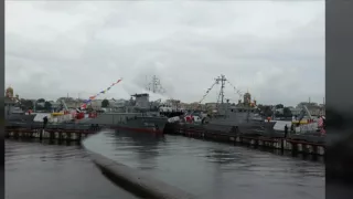 Санкт Петербург Корабли под дождем
