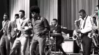 I Don't Mind - James Brown & The Famous Flames (Live at the Apollo, 1962)