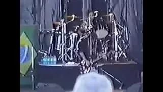 Soulfly (featuring Fred Durst) - Bleed [Live @ Ozzfest '98] ~ July 30,1998