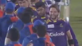 Fight Between Mohammad Amir , Shahid Afridi With Naveen Ul Haq ( Afghan Cricketer