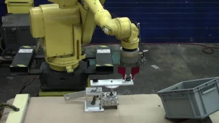 Robot Part Loading and Unloading Demo