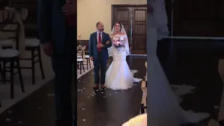 Bride Surprises Groom By Singing Down The Aisle “Must See!”