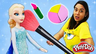 Spielspaß mit Play Doh. Schminksachen aus Knete für Elsa. Puppen Video mit Valeria