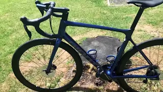 Giant TCR advanced pro 0 disc 2021 in direct sunlight