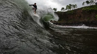 Surf at shallow Hawaii slab Raw