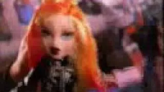 Stephanie Hullar in Bratz Pretty N Punk Commercial