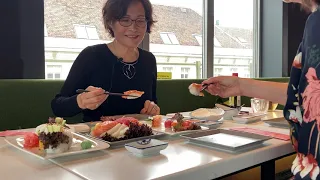 Wie isst man richtig Sushi? Mit Akakiko-Gründerin Mi-Ja Chun | profil