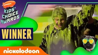 David Dobrik Gets Slimed, Hugs Josh Peck, & Wins "Favorite Social Star" | 2019 Kids' Choice Awards