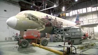 Time-lapse of US Airways aircraft painted in new American Airlines livery