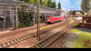 Modellbahn H0: Info & Vorstellung Märklin München-Nürnberg-Express & der Kukident - Express