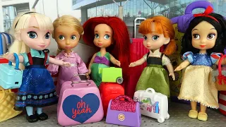 🌊 ¡ Desastre en las vacaciones de las Junior!  |  Princesas de Disney