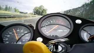 Suzuki RGV 250 Onboard Beschleunigung Auffahrt