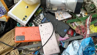 Scavenge the trash find lots of broken phones || Restoration broken phone Oppo F5