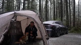 [Winter Camping] Hot Tent and Tesla Car Camping - Handmade Gnocchi and Beautiful Snow Fall