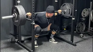 505 squat. Longest rep ever.