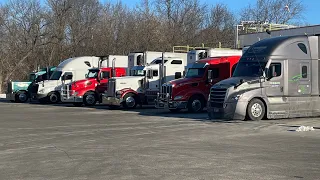 March 12, 2022/81 Trucking.Loaded in West Chicago and heading to the Yard