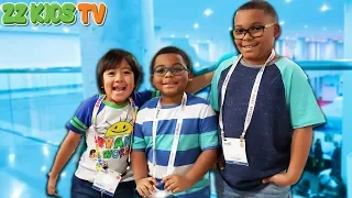 Wait is That Ryan ToysReview? (ZZ Kids vs DavidsTV! Who Will Win?) 2019 Toy Fair NYC