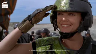 Starship Troopers: Attack in the desert HD CLIP