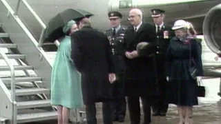Queen Elizabeth and Prince Philip share rare public kiss in Canada | ARCHIVE footage from 1984