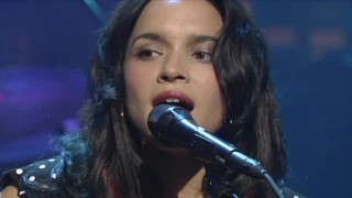 Norah Jones - "Come Away With Me" [Live from Austin, TX]