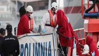 37 Immigrants Rescued from Boat near Spanish Island