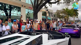 Cars on 5th Pullout - Naples, Florida 2022
