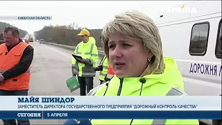 На трассе Киев-Одесса начали ямочный ремонт