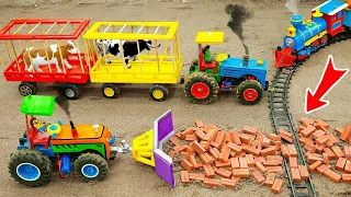 Diy mini tractor for transporting feed to cows |@ssminitoys9470