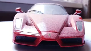 How to clean dust from diecast model cars