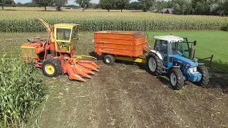 Fox Max II forage harvester