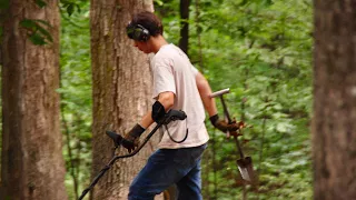 Metal Detecting Finds Hidden Evidence Of Fierce Civil War Battle & Campsite In The Woods.