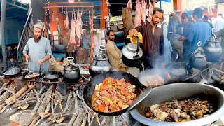 Traditional Breakfast Street food in Marko Bazaar | Dumpukht roosh | Shinwari karahi | Seekh kabab