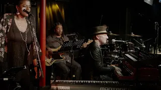 Matt Johnson - With The Music (At PizzaExpress Live)