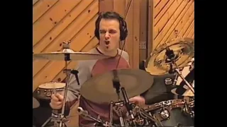 Gavin Harrison Amazing Studio Drum Solo (filmed by Steven Wilson)