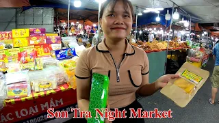 Da Nang, Vietnam, Son Tra Night Market close to the Dragon Bridge