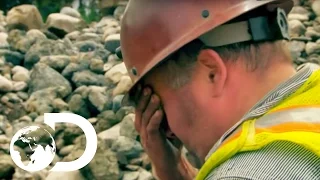 Tony and Gene Inspect the Underperforming Dredge | SEASON 6 | Gold Rush