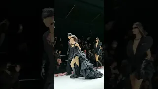 Is this for real? waste😱 it thedress?🥰 #fashionshow #fails #viralfashion #fashion #modelling #fyp