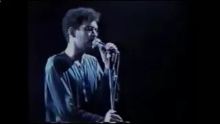 Legião Urbana - Tempo Perdido Ao Vivo 1990 HD