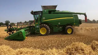 2018 John Deere T670i 9.0 Litre 6-Cyl Diesel Combine Harvester (455 HP)