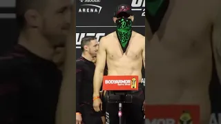 Darren Till Looks Ready to Fight vs Dricus Du Plessis at #ufc282 #ufc #mma #shorts