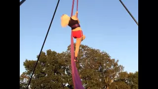 Aerial Silks || Hanging pose sequence || Feeling Good || Dayna Timmons