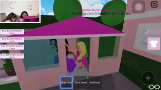 PLAYING BARBIE IN THE DREAM HOUSE - ROBLOX