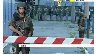 Спецпризначенці влаштували антитерористичні навчання посеред Києва