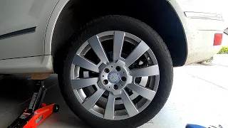 Mercedes Benz "Stuck" Tire Removal